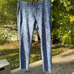 SOLD
Peter Millar Blue Floral Pants